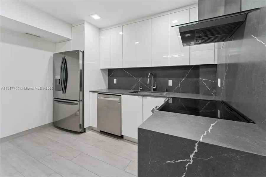 4400 Hillcrest Dr #303B, Hollywood, FL 33021 - Image #3