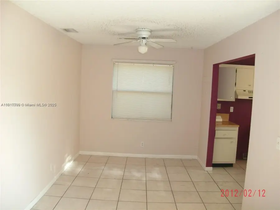 1318 White Pine Dr, Wellington, FL 33414 - Image #2