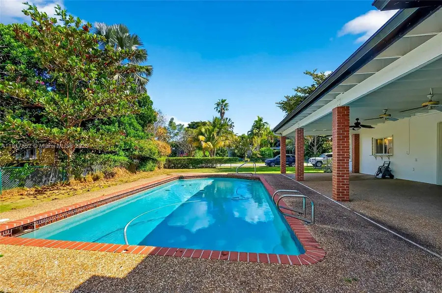 10101 SW 138th St, Miami, FL 33176 - Image #3