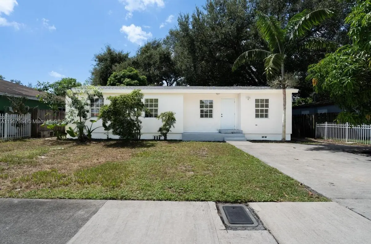 2250 NW 154th St, Miami Gardens, FL 33054 - Image #1