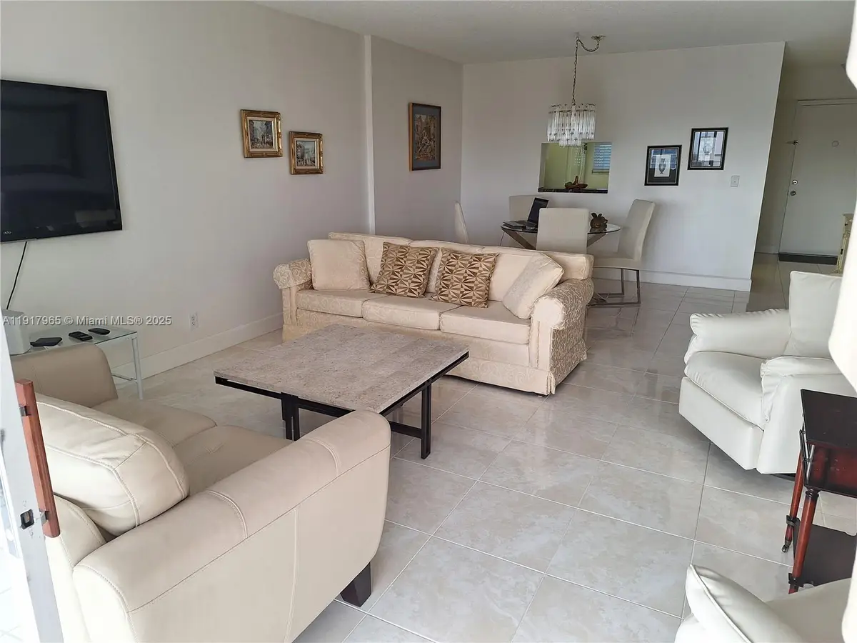 1025 SE 3rd Ave #401, Dania Beach, FL 33004 - Image #1