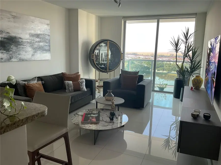 2681 N Flamingo Rd #1607S, Sunrise, FL 33323 - Image #3