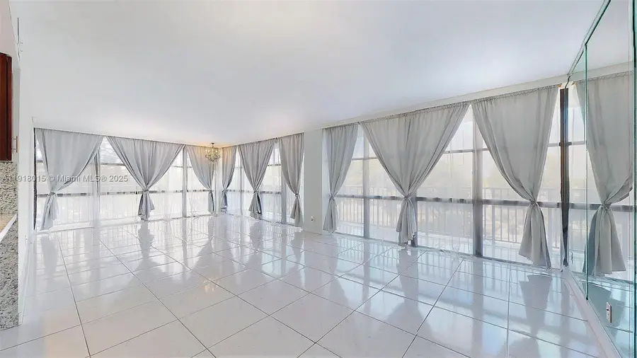 1000 Parkview Dr #431, Hallandale Beach, FL 33009 - Image #2