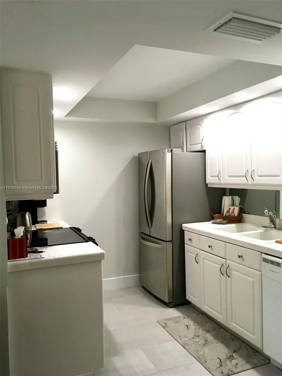 614 Executive Center Dr #104, West Palm Beach, FL 33401 - Image #3