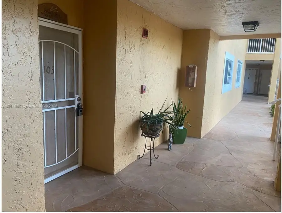 811 SE 4th Ave #C103, Dania Beach, FL 33004 - Image #2