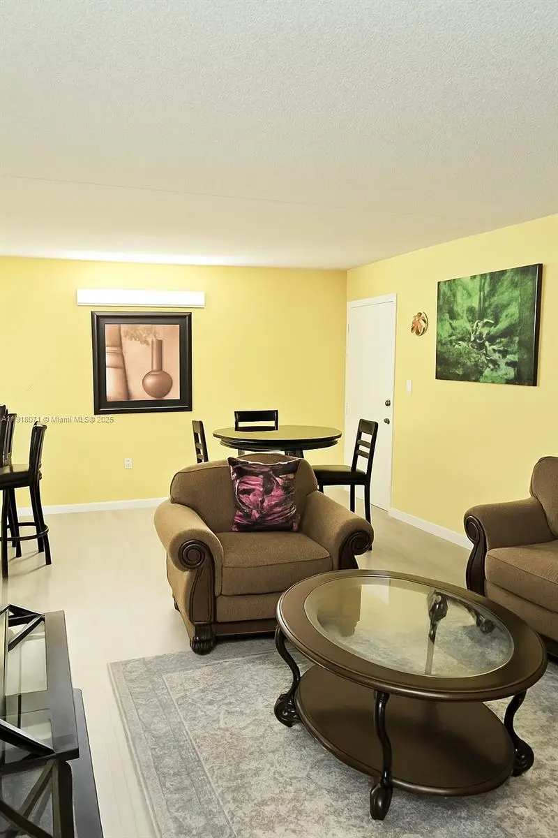 5771 Washington St #H1, Hollywood, FL 33023 - Image #2