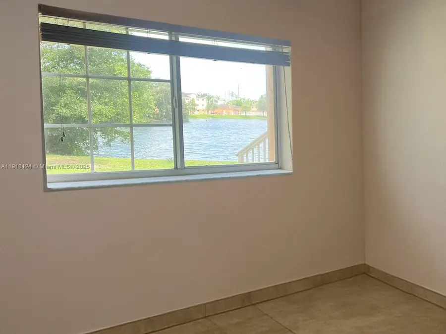 3690 N 56th Ave #916, Hollywood, FL 33021 - Image #2