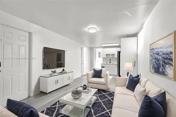 1943 Rodman Street, Hollywood, FL 33020