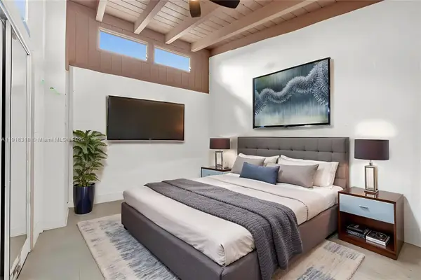 1943 Rodman St, Hollywood, FL 33020