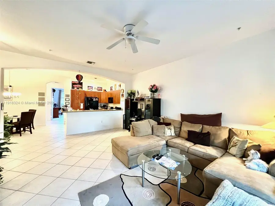 2901 NW 126th Ave #2-415, Sunrise, FL 33323 - Image #3