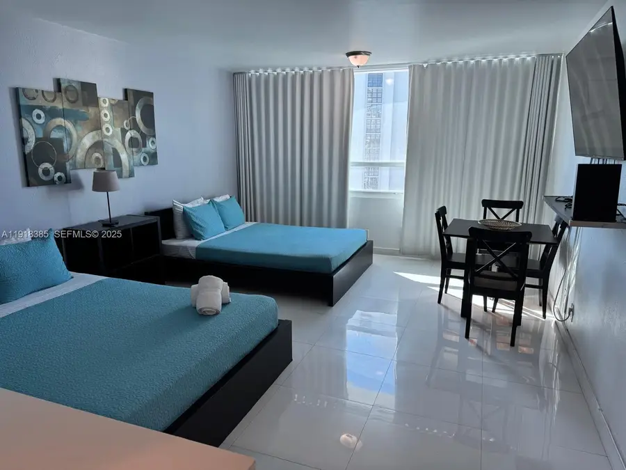 5445 Collins Ave #915, Miami Beach, FL 33140 - Image #3