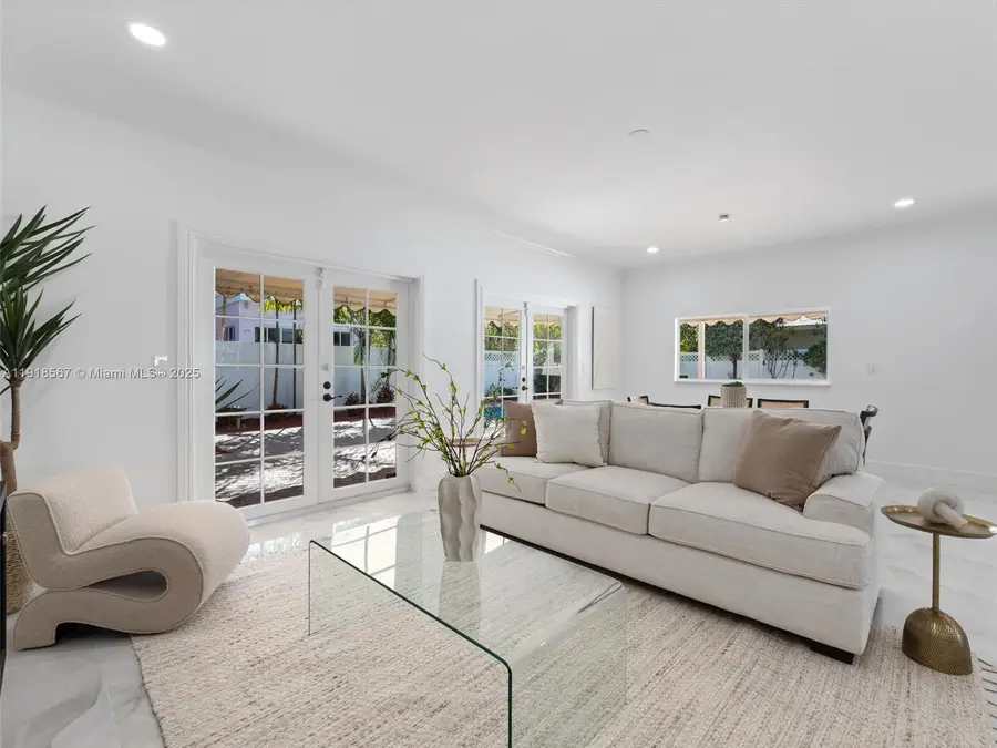2764 NE 35th St, Fort Lauderdale, FL 33306 - Image #3
