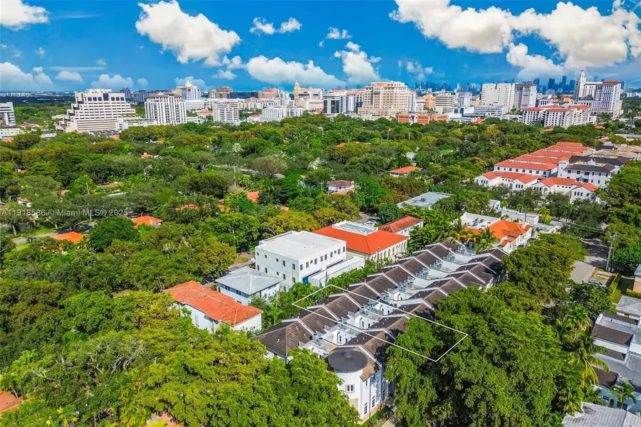 641 Santander Ave #3, Coral Gables, FL 33134 - Image #2