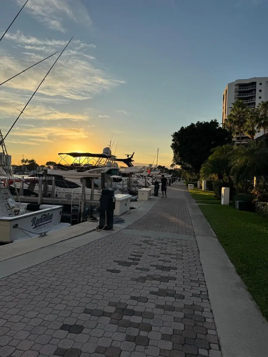 3601 NE 207th St N46, Aventura, FL 33180 - Image #3