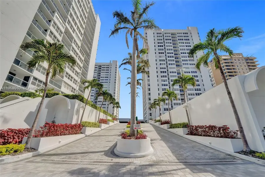 1904 S Ocean Dr #508, Hallandale Beach, FL 33009 - Image #2