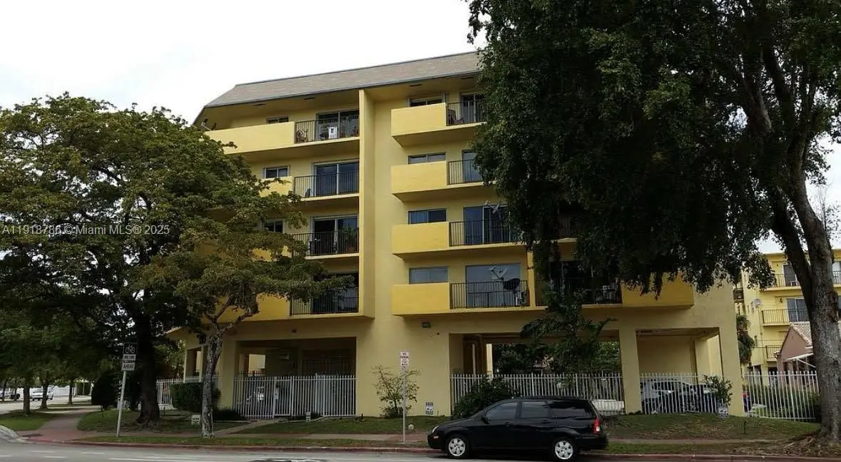 1975 Normandy Dr #206, Miami Beach, FL 33141 - Image #1