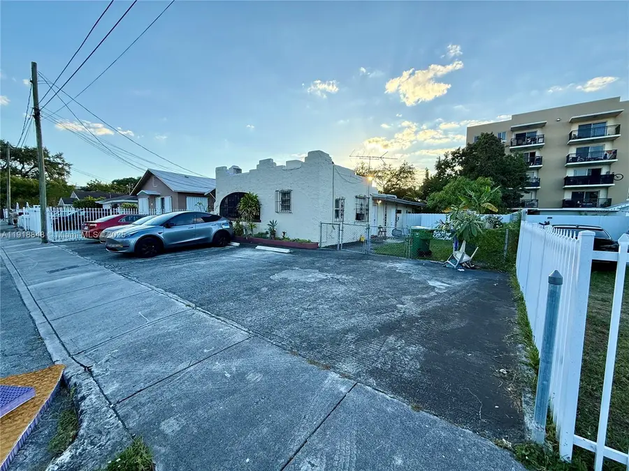 2642 NW 24th Ct, Miami, FL 33142 - Image #3