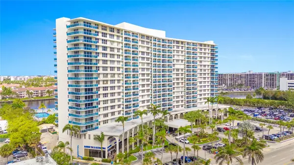 3800 S Ocean Dr #306, Hollywood, FL 33019