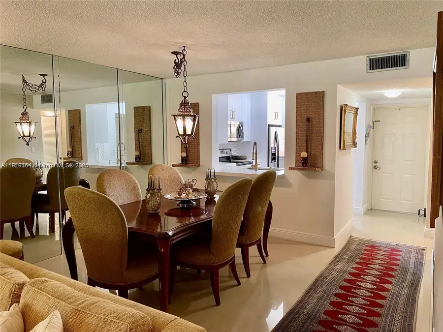 8592 W Sunrise Blvd #111, Plantation, FL 33322 - Image #2