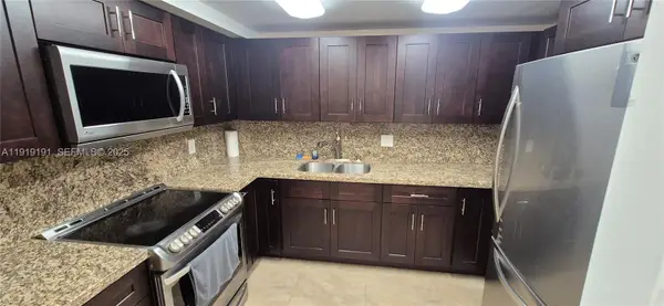 14401 N Kendall Dr #205N, Miami, FL 33186