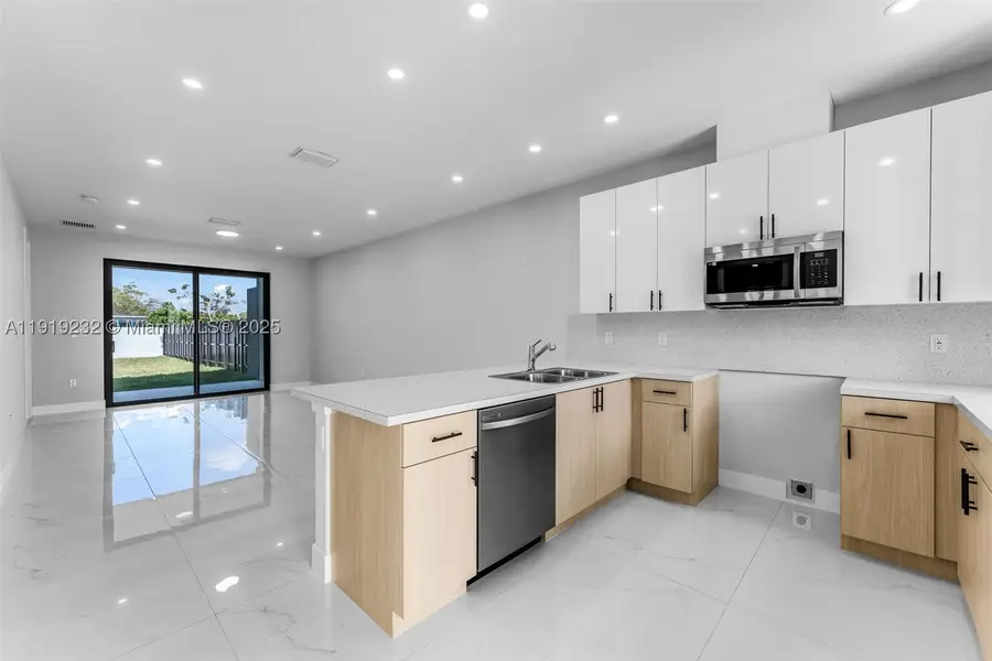12389 SW 220 St, Miami, FL 33170 - #3