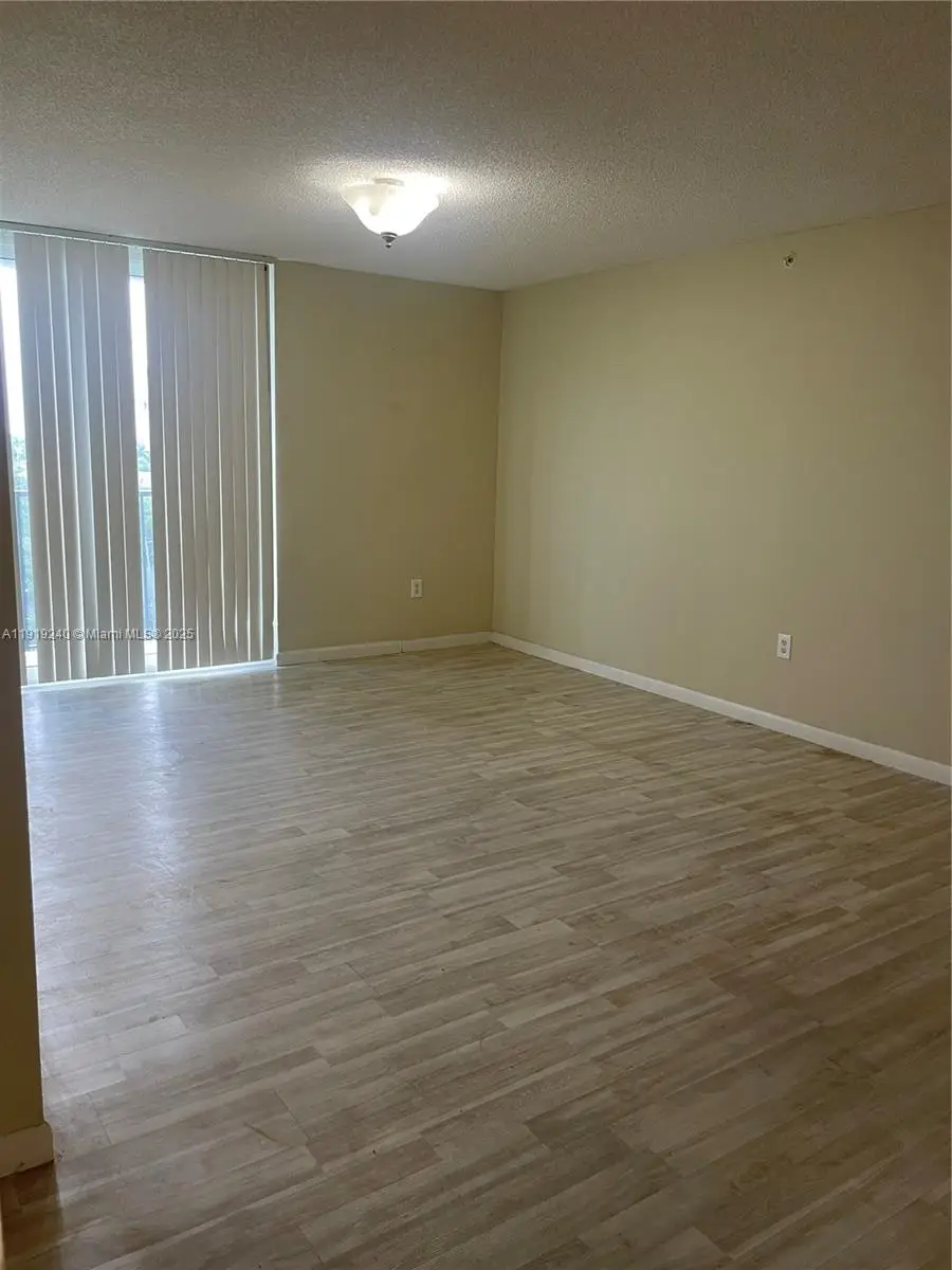 520 SE 5th Ave #1607, Fort Lauderdale, FL 33301 - Image #2