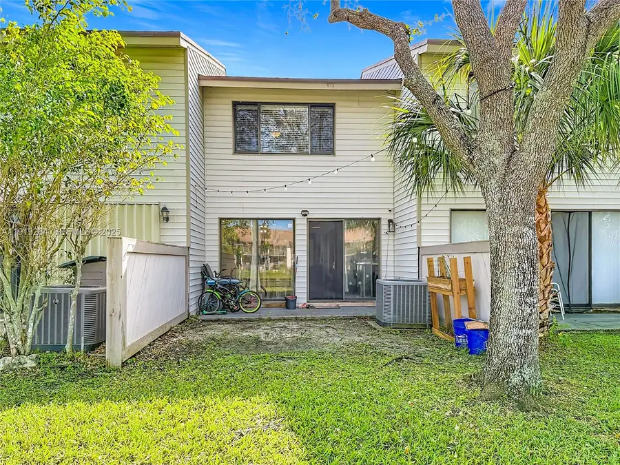 Address Withheld By Seller, Sunrise, FL 33351 - Image #3