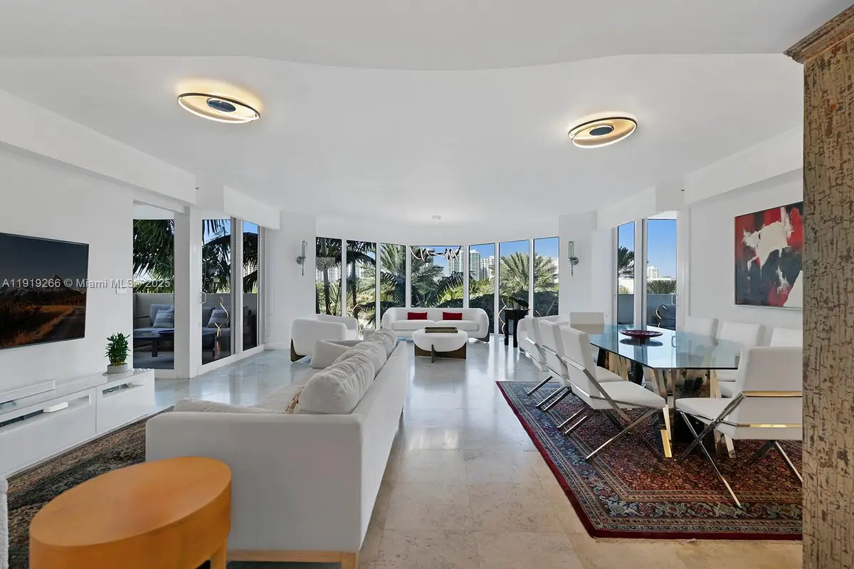 19333 Collins Ave #504, Sunny Isles Beach, FL 33160 - Image #1