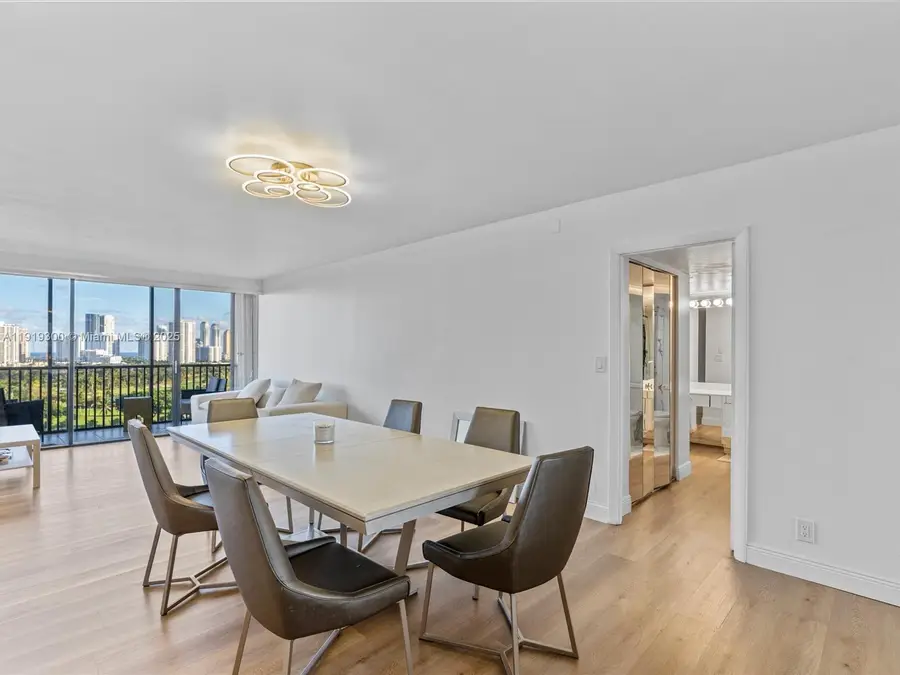 20335 W Country Club Dr #1608, Aventura, FL 33180 - Image #3