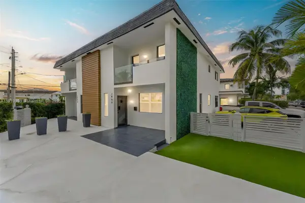 7996 Crespi Blvd #4, Miami Beach, FL 33141