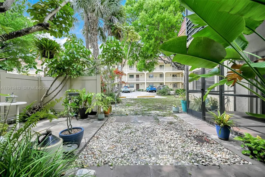 132 S Cypress Rd #518, Pompano Beach, FL 33060 - Image #3