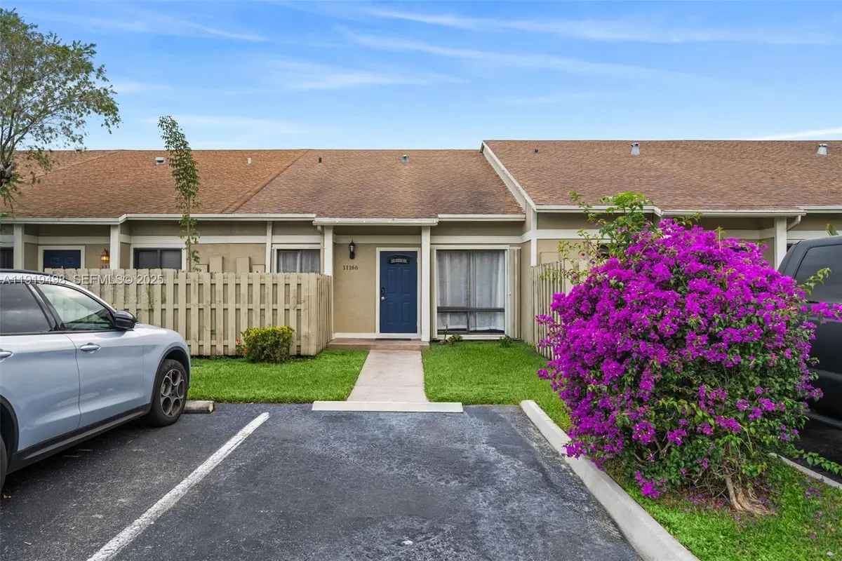 11166 NW 37th St, Sunrise, FL 33351 - Image #1