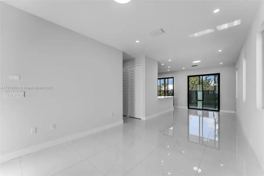 12393 SW 220th St, Miami, FL 33170 - Image #3