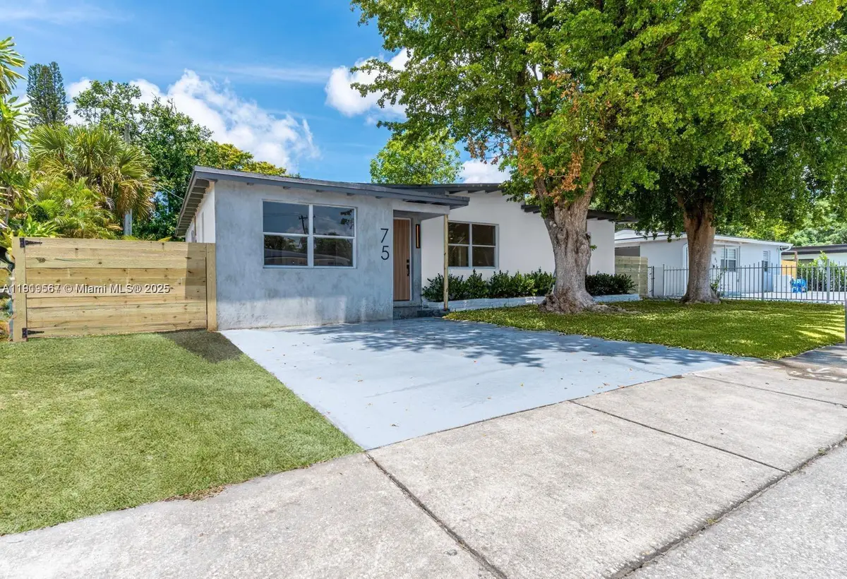 75 NW 125th St, North Miami, FL 33168 - Image #1