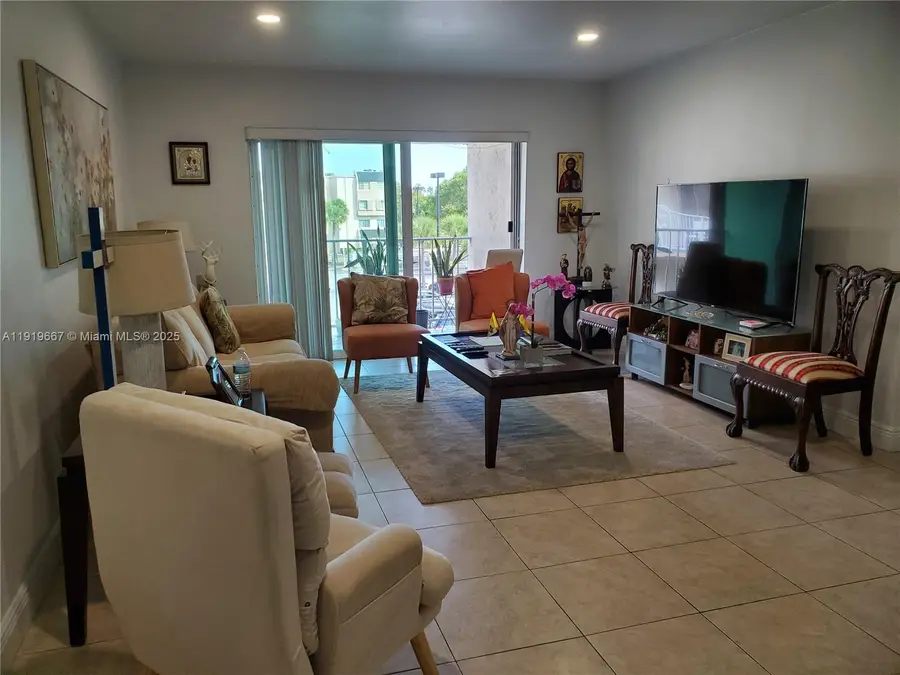 7777 SW 86th St #F1-311, Miami, FL 33143 - Image #2