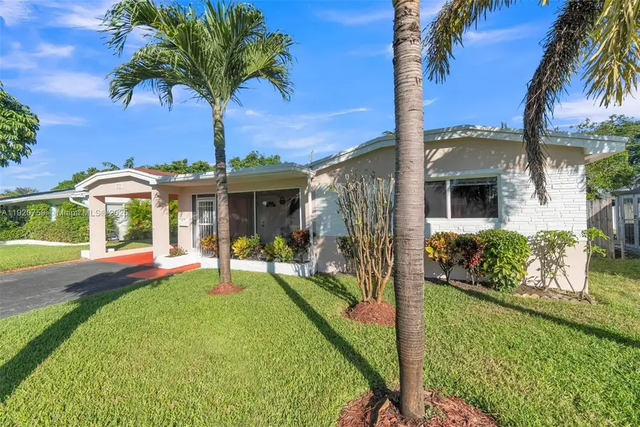 371 NE 42nd Ct, Oakland Park, FL 33334 - Image #3