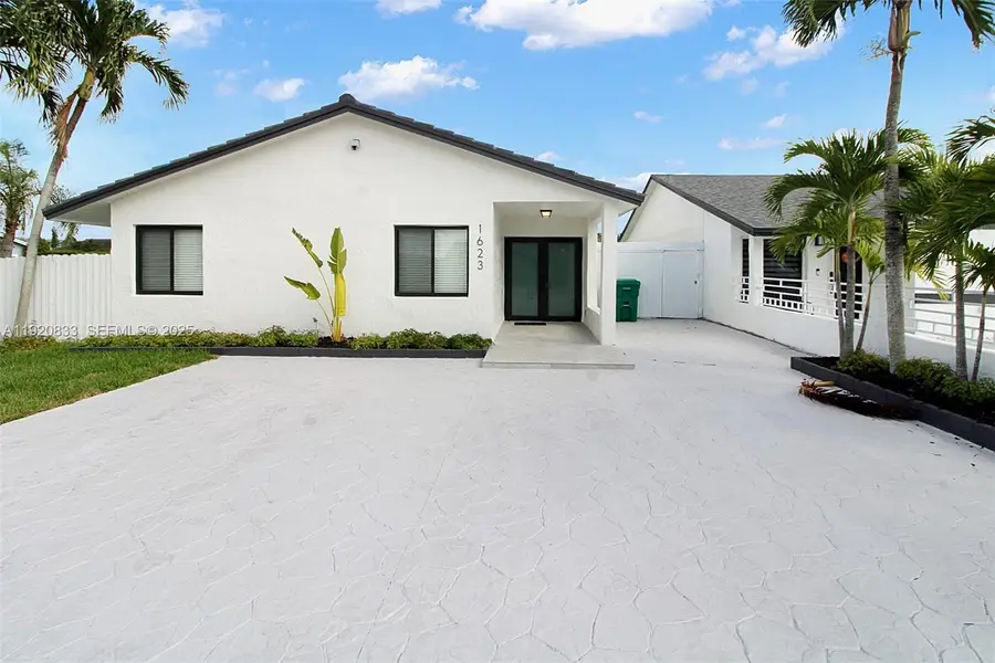 1623 SW 138th Ct, Miami, FL 33175 - Image #2