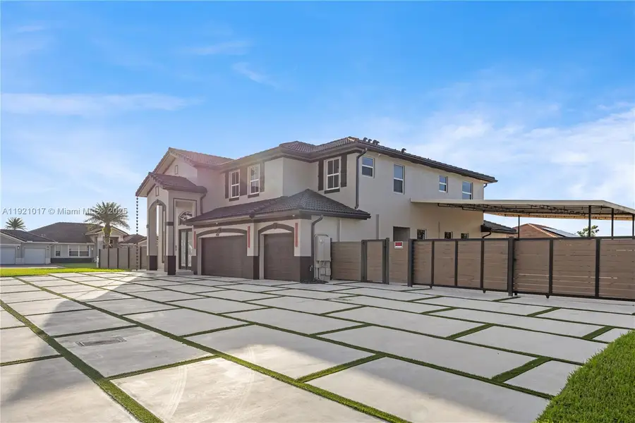 12904 SW 222nd St, Miami, FL 33170 - Image #3