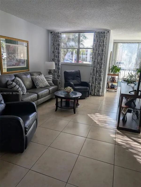 9401 SW 4th St #110, Miami, FL 33174