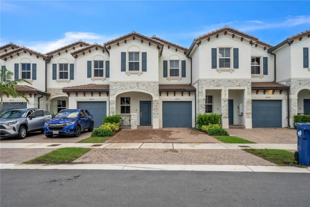 12917 NW 23rd Pl, Miami, FL 33167 - Image #1