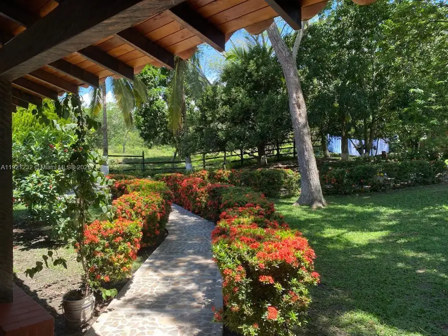 Finca La Melissa Parcelacion La Chorquina, Pine Hills, FL OU 055413 - #2