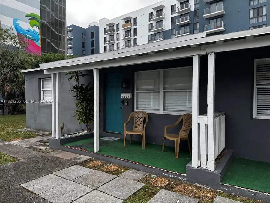 2034 Taylor St, Hollywood, FL 33020 - Image #2