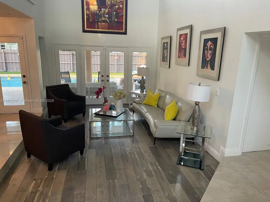 15484 SW 42nd Ter, Miami, FL 33185 - Image #2