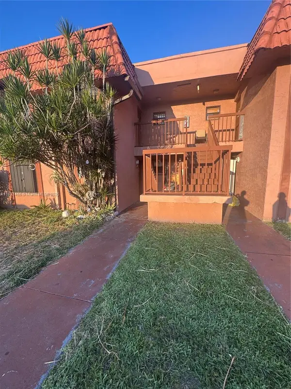 6515 W 27th Ct #49-13, Hialeah, FL 33016