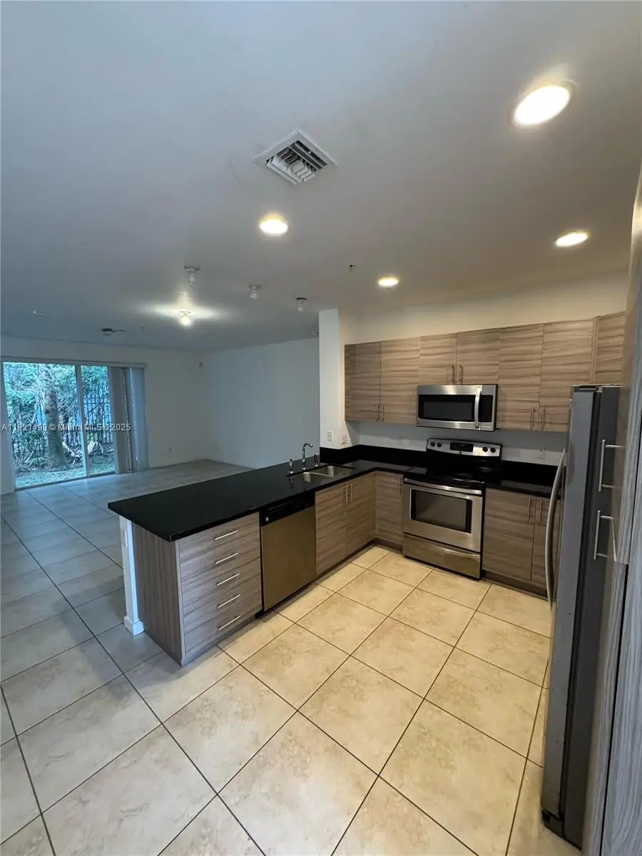 2664 SW 81st Ter #2666, Miramar, FL 33025 - Image #2