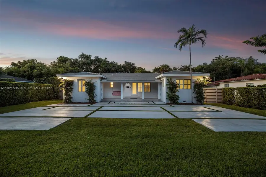 925 NE 92nd St, Miami Shores, FL 33138 - Image #2