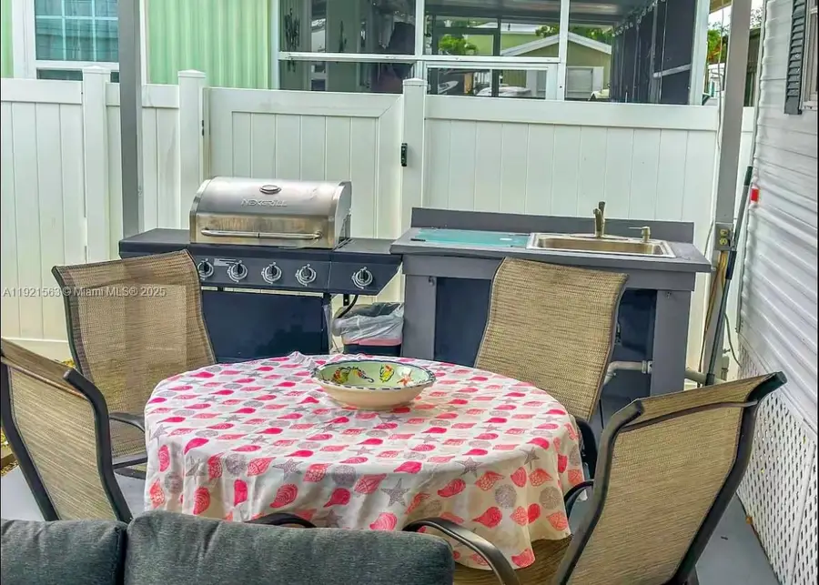 325 Calusa St 516, Key Largo, FL 33037 - Image #3