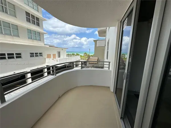 5555 Collins Avenue #3C, Miami Beach, FL 33140