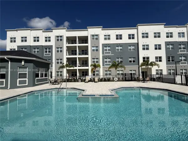 1210 Southstation Place #201, Other, FL 32809