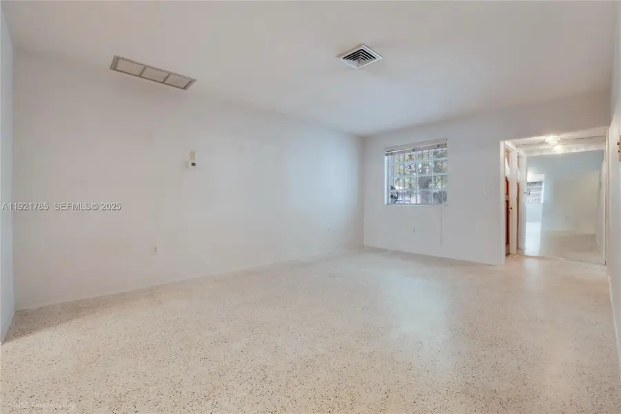 536 Minorca Ave, Coral Gables, FL 33134 - Image #3